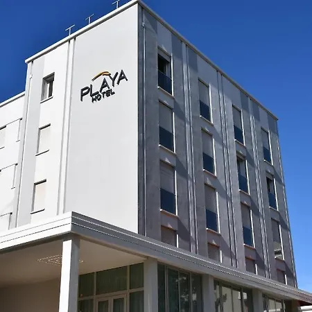 Playa 3* بيبيوني